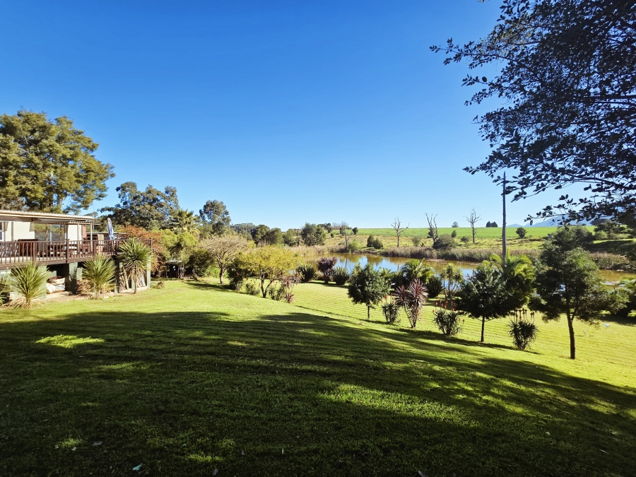 18 Bedroom Property for Sale in Geelhoutboom AH Western Cape